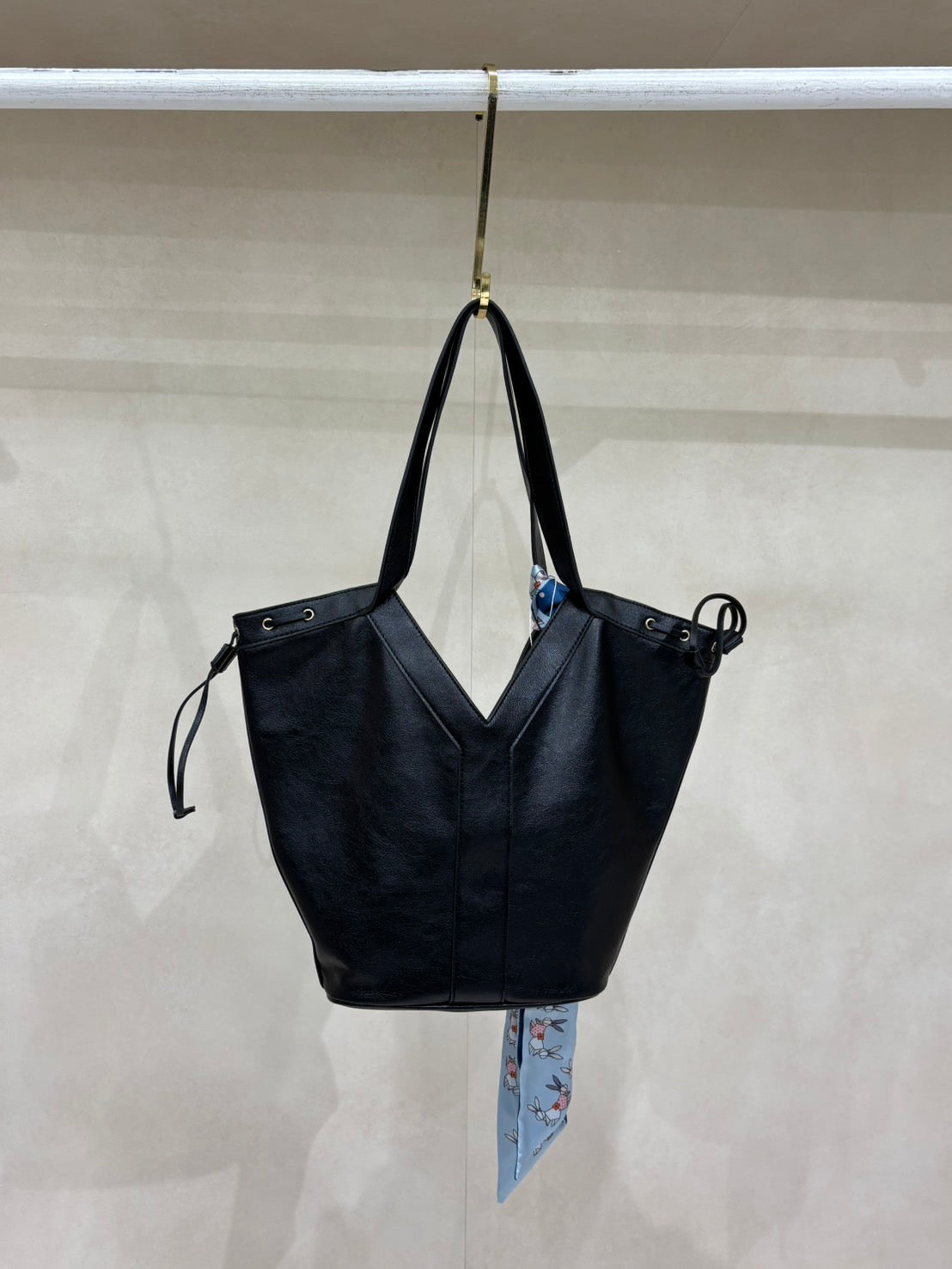 VS033