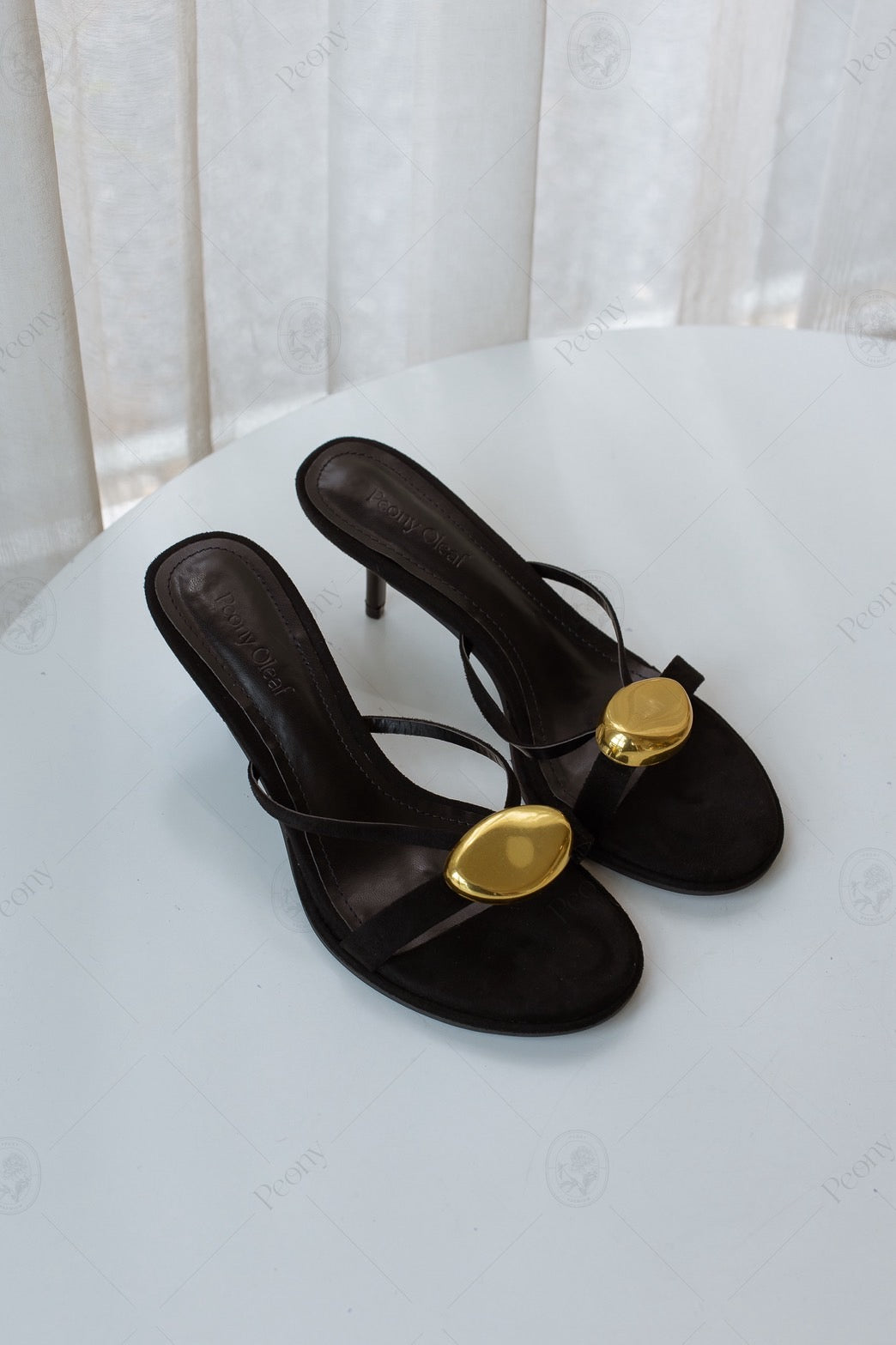Goldie Heels