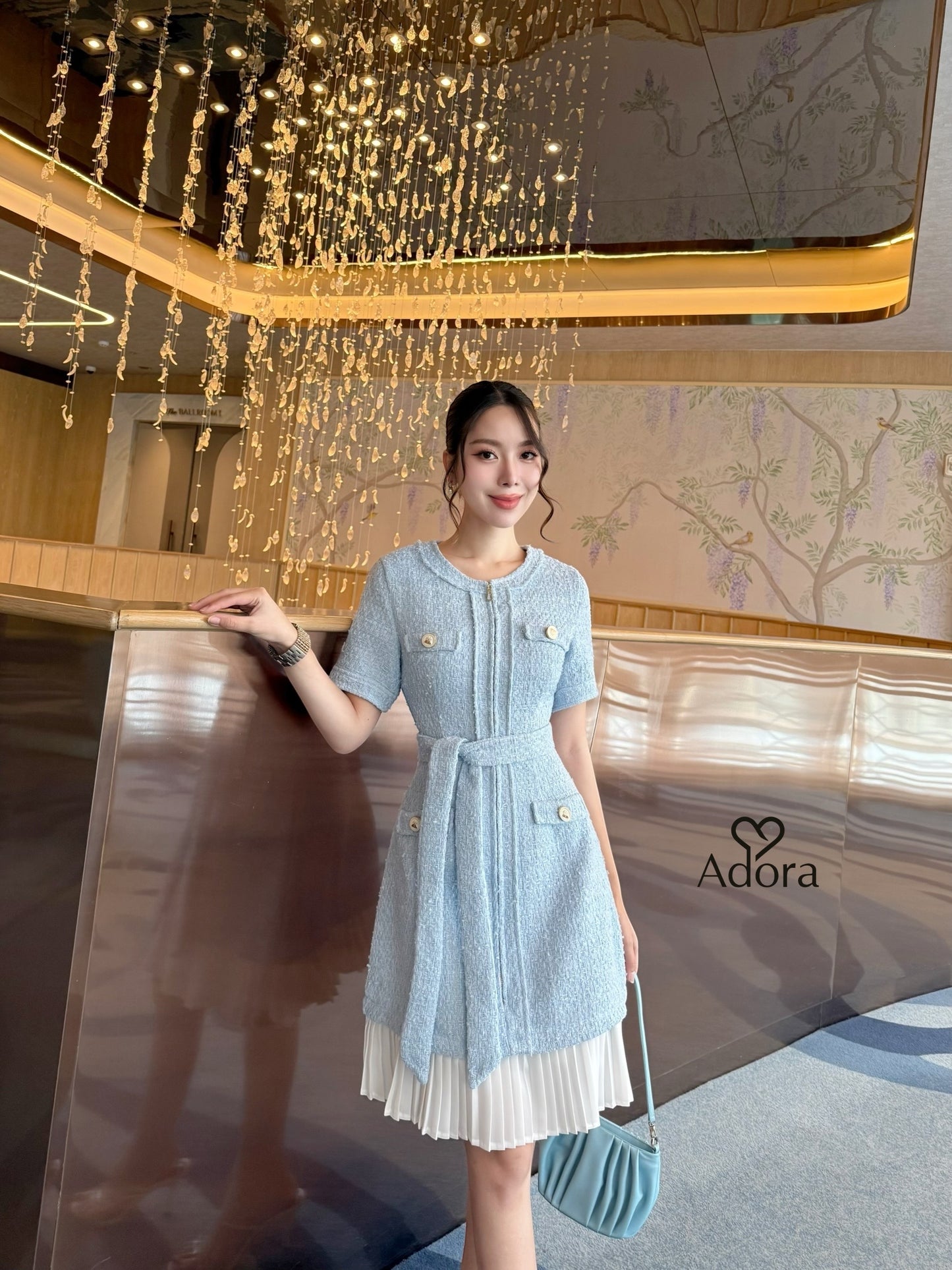 AD008