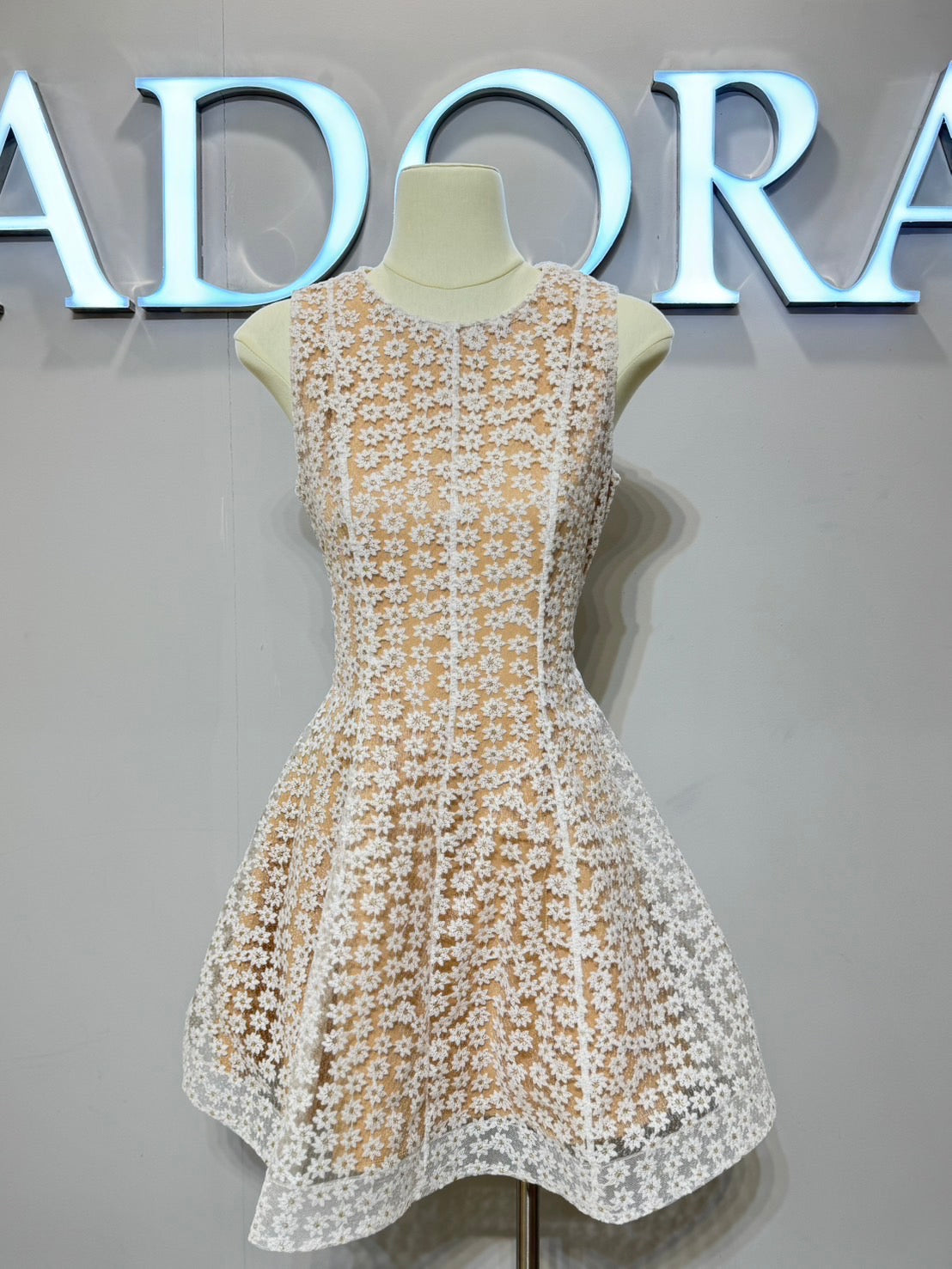 AD015