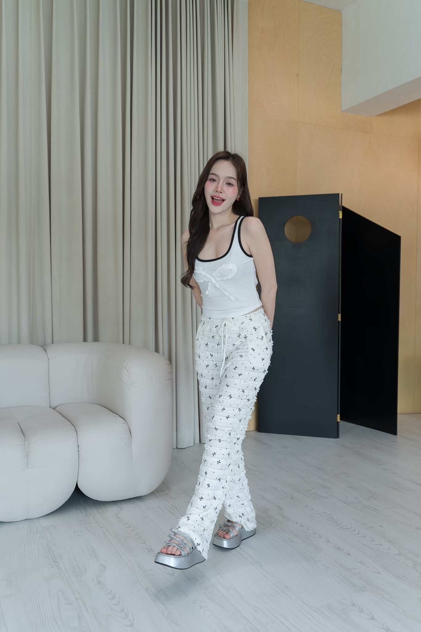 Jry054