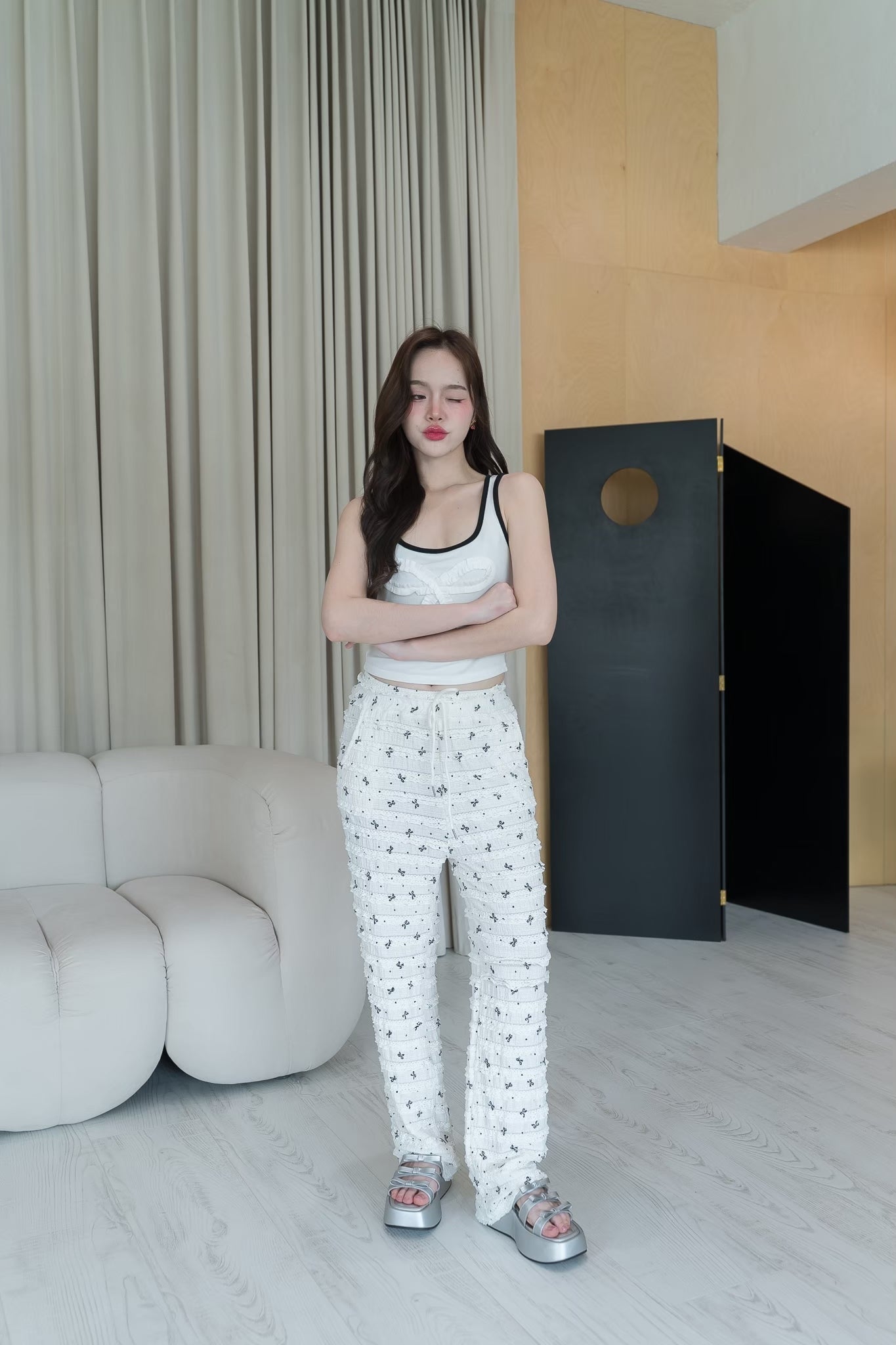 Jry054