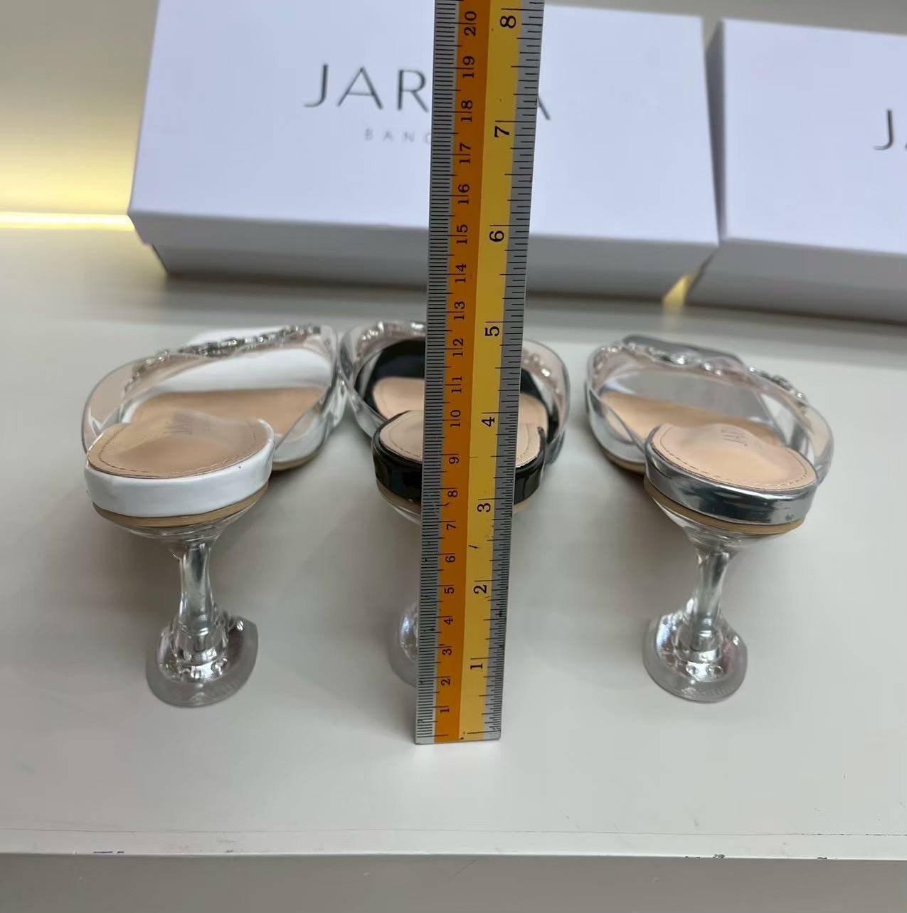 JA093