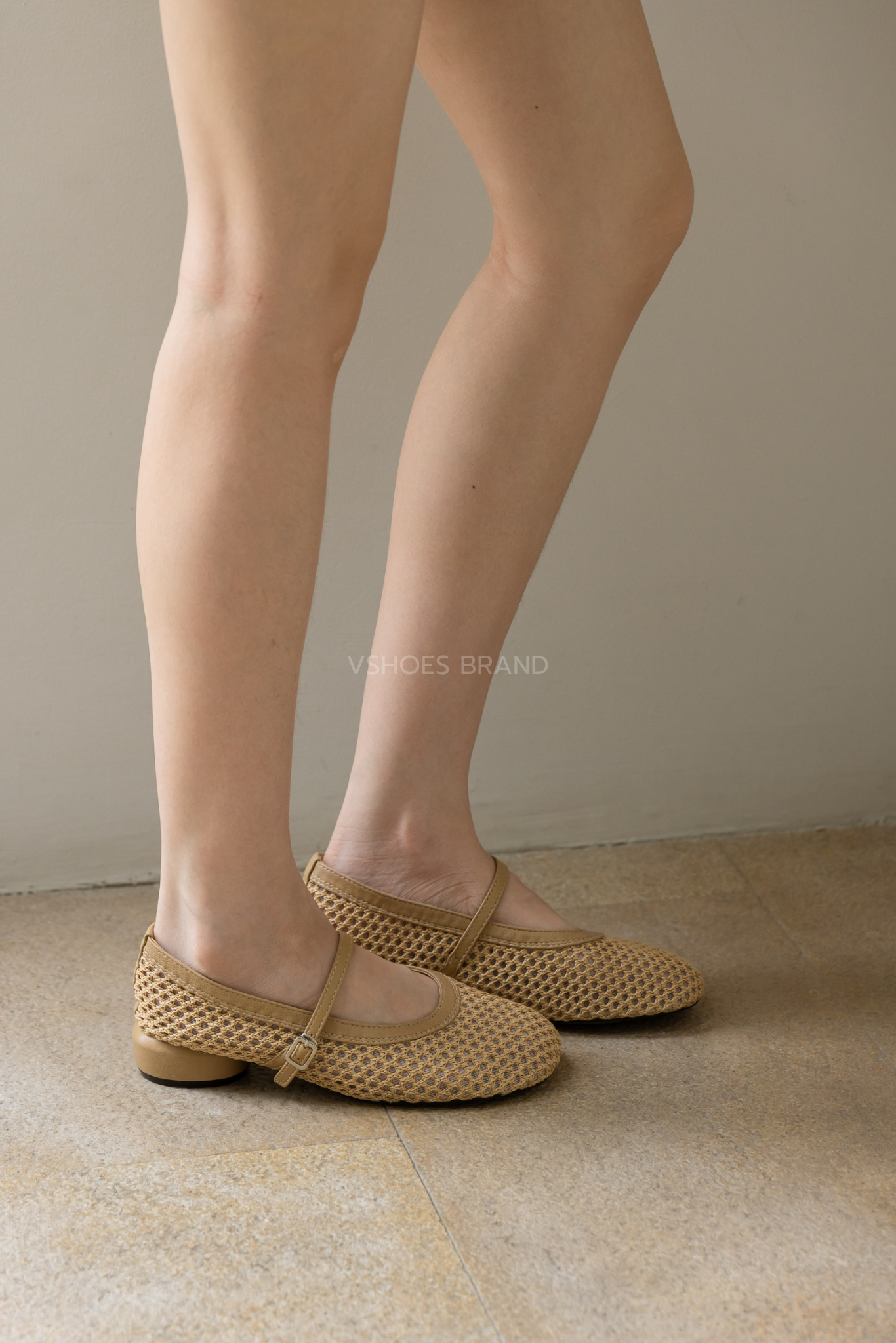 VS027
